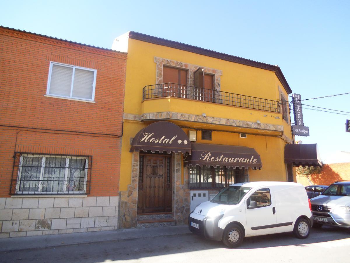 Hostal Los Galgos Yepes Exteriér fotografie