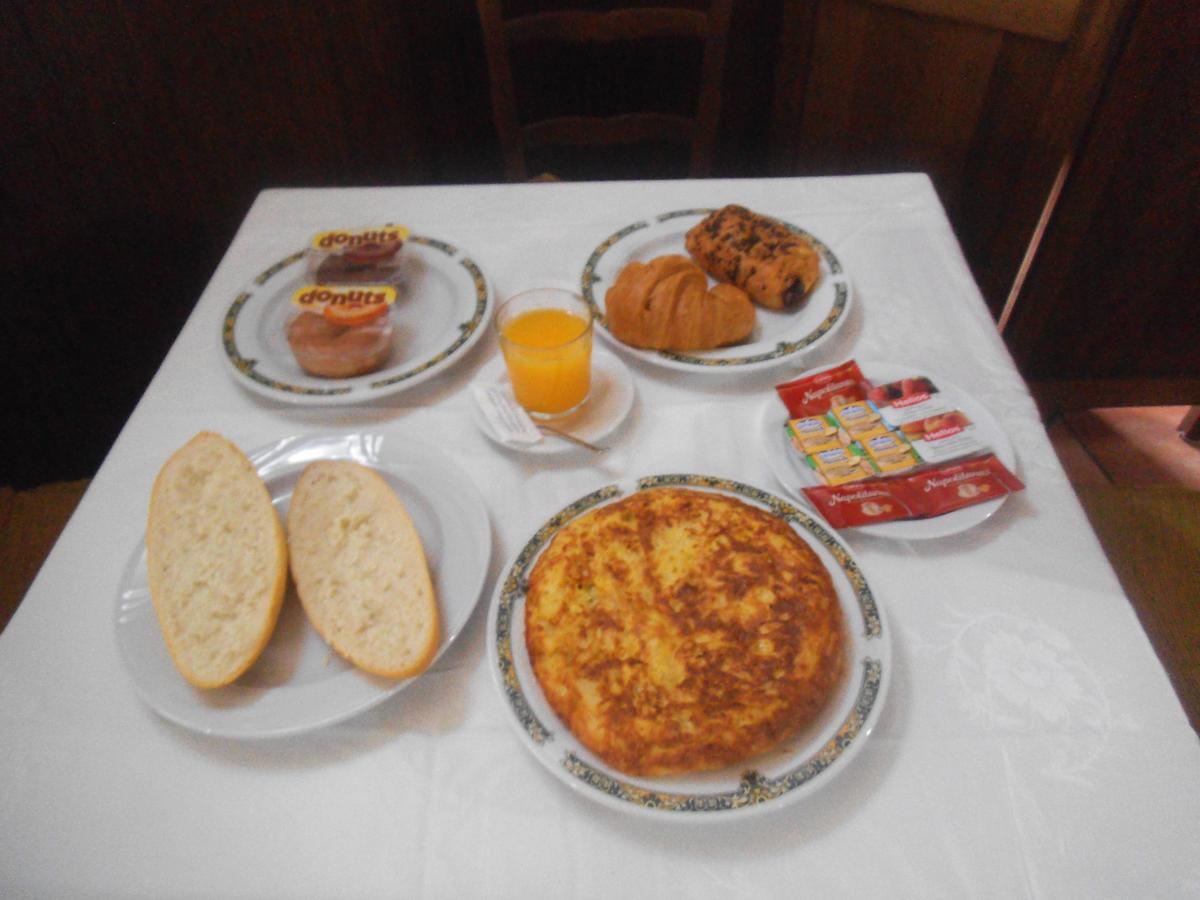 Hostal Los Galgos Yepes Exteriér fotografie